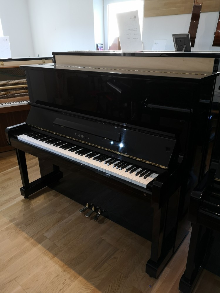 Kawai Piano 124 cm hoch Kawai Piano gebraucht kaufen